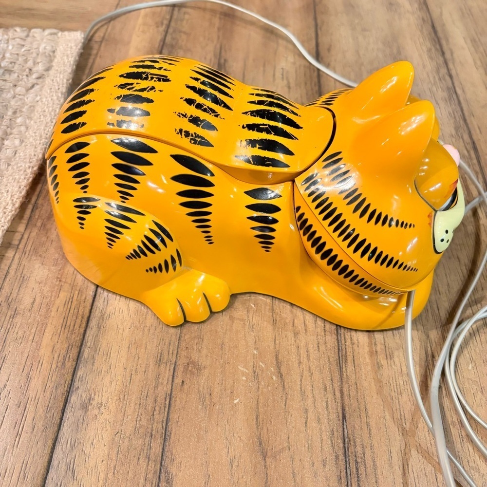 Vintage 80’s Tyco Garfield Phone, Tested, Functional and Working (except eyes) - Picture 6 of 11